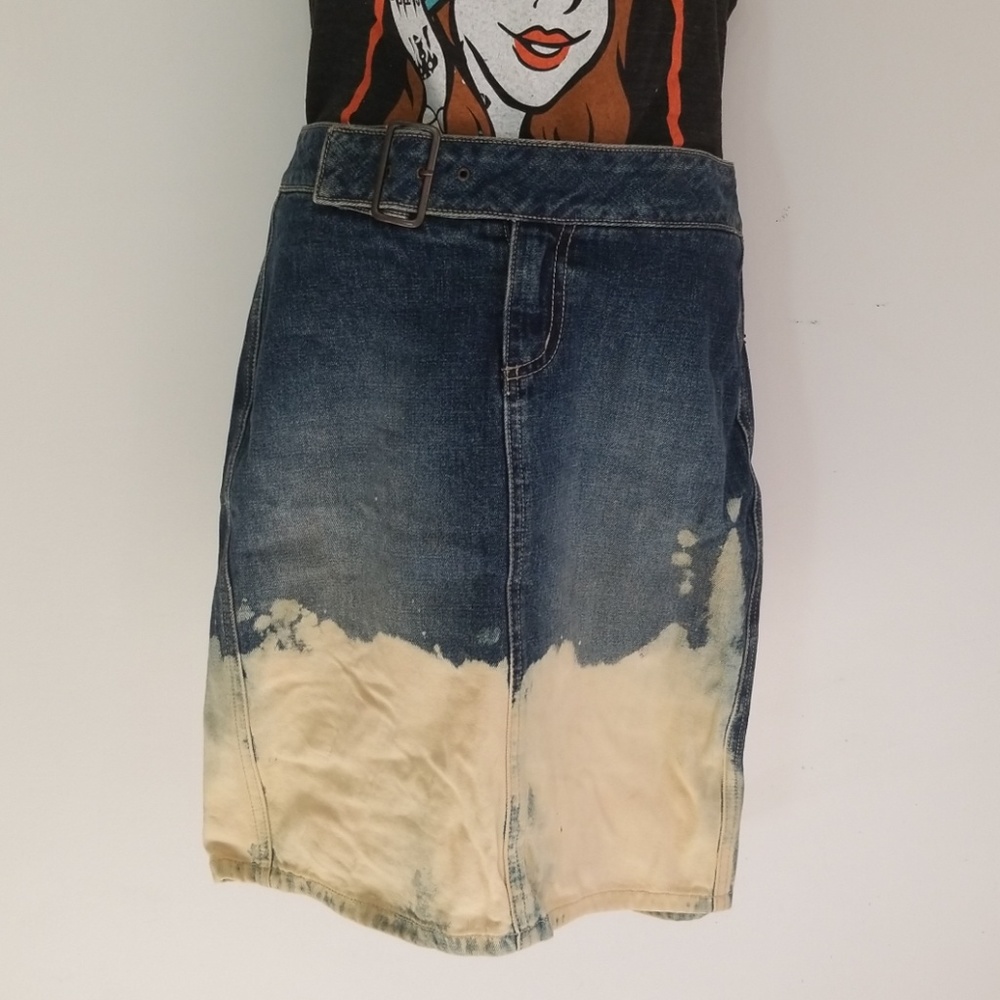 "GUESS JEANS" Dip dyed Jean Skirt Size 24